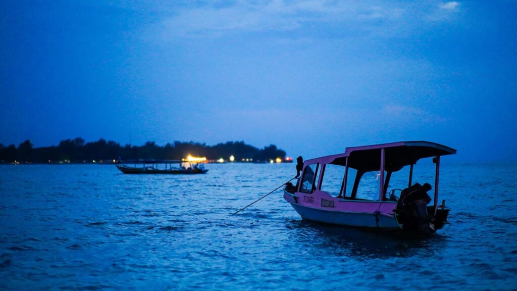 Naik Perahu Seru di Gili Meno: Cerita Santai dari Surga Kecil di Lombok